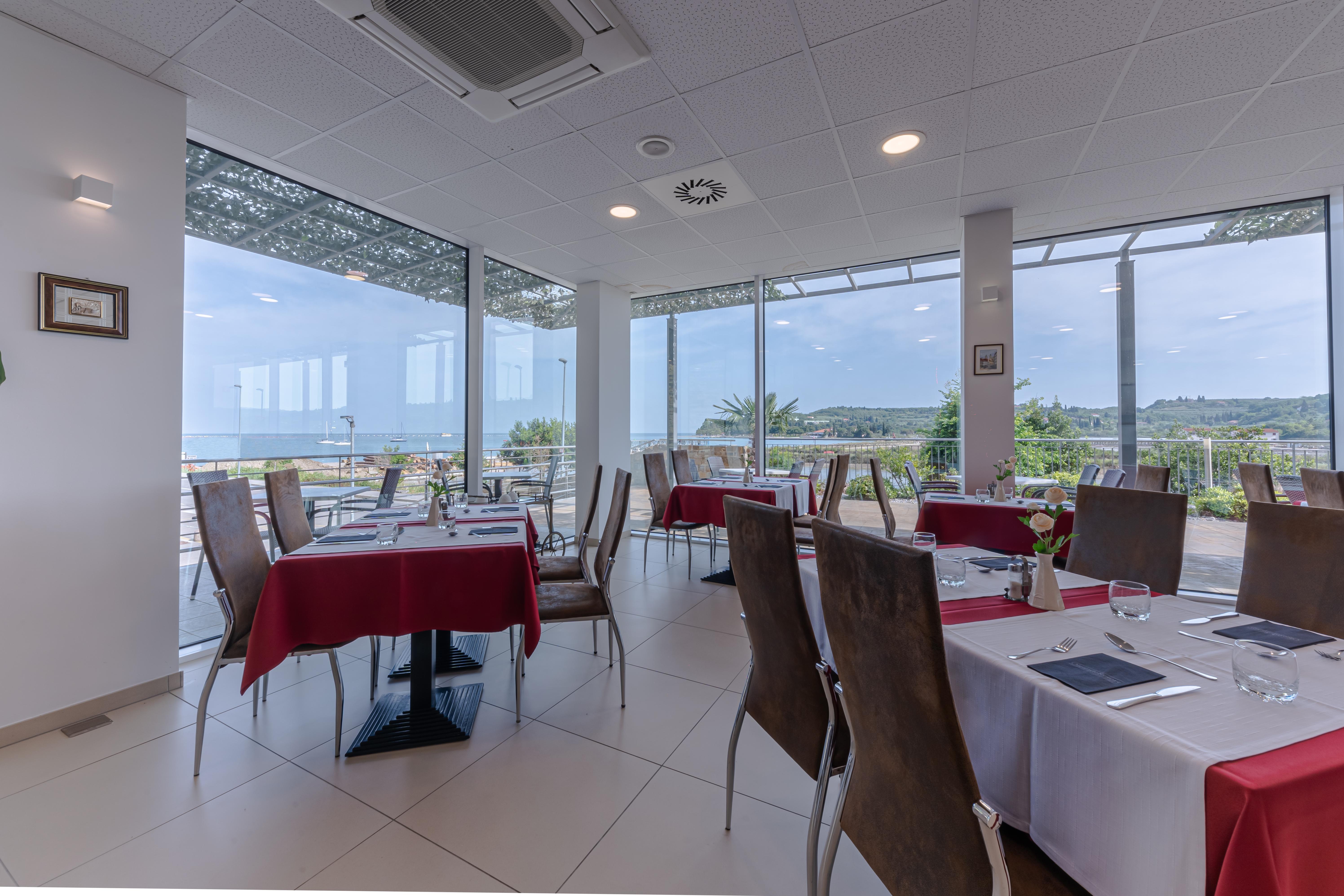 Hotel Lavender - Oleander Resort Strunjan Eksteriør billede