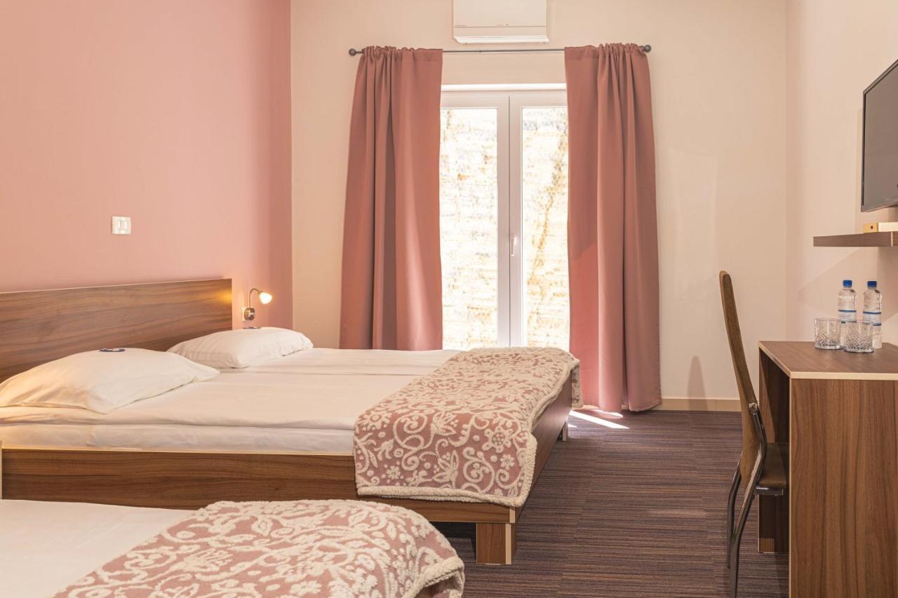 Hotel Lavender - Oleander Resort Strunjan Eksteriør billede