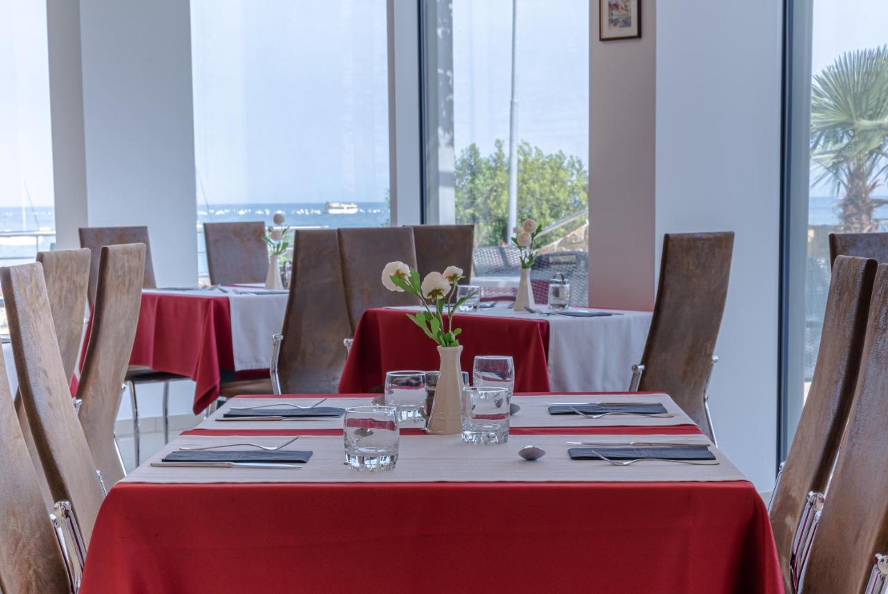 Hotel Lavender - Oleander Resort Strunjan Eksteriør billede